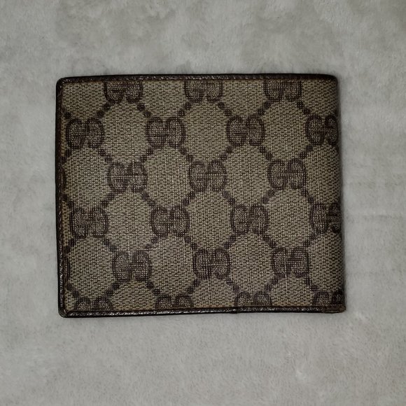GUCCI Accessory Collection Bi- Fold Wallet - Picture 6 of 7